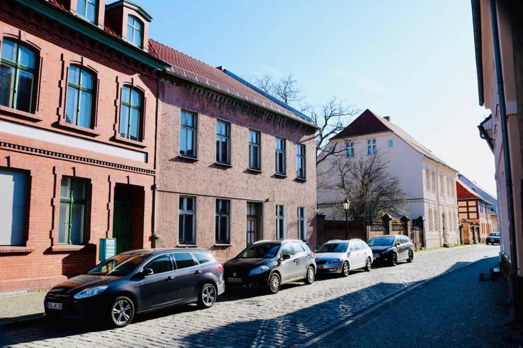 Villa Rumpel Aus Alt Mach Neu Beeskow Bagian luar foto